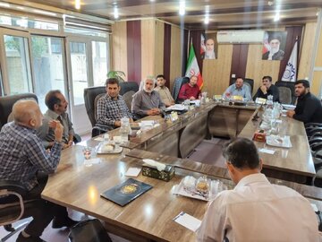 آزادگان سند زنده دوران دفاعمقدس هستند