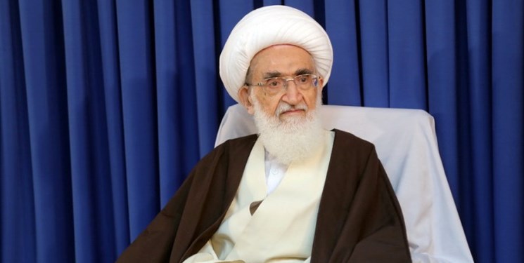 آیتالله نوری همدانی: تصمیمات مسولان با حضور در مساجد مردمیسازی شود