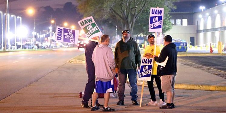 اعتصاب 2000 کارگر ترکیهای در تانزانیا