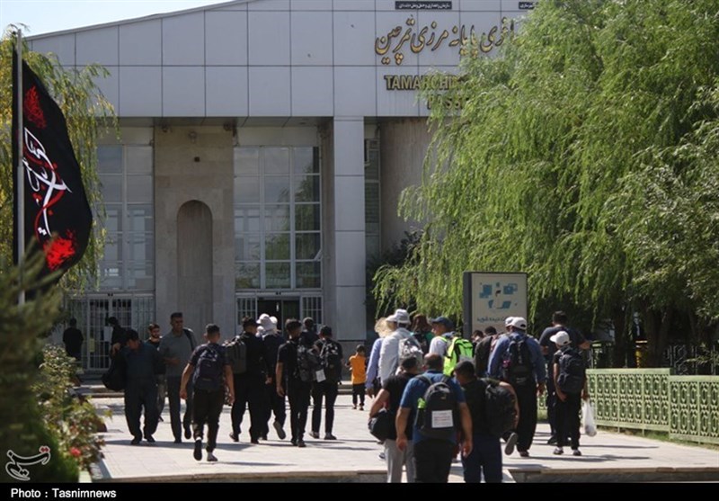 افزایش ۸۹ درصدی تردد زائران اربعین از پایانه مرزی تمرچین/ گزارش خبرنگار تسنیم از مرز تمرچین + فیلم