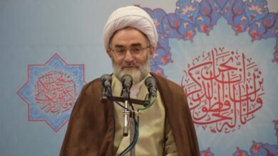 امام جمعه رشت: مدیران منتظر نمانند تا جوان به سراغشان بیاید