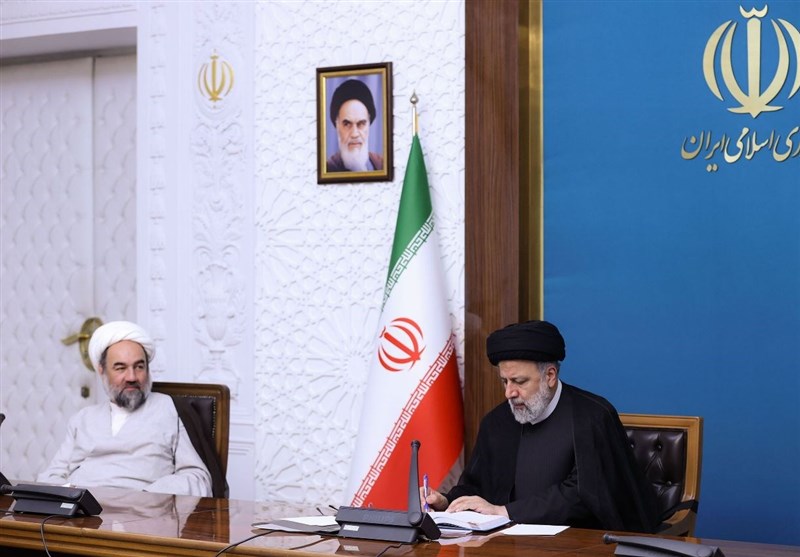 امام جمعه زاهدان: کارها در سیستان و بلوچستان به کندی پیش میرود/ فرصتهای زیادی از دست رفت