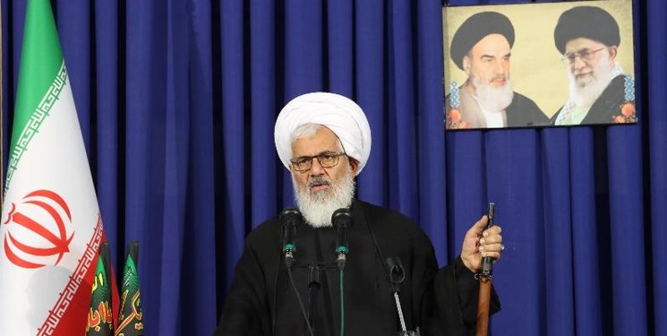 امام جمعه زنجان: ایران از کشورهای تصمیمساز در دنیا است