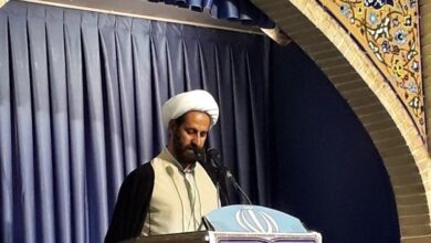 امامجمعه موقت خرمآباد: بانکها از صنایع کوچک لرستان حمایت کنند