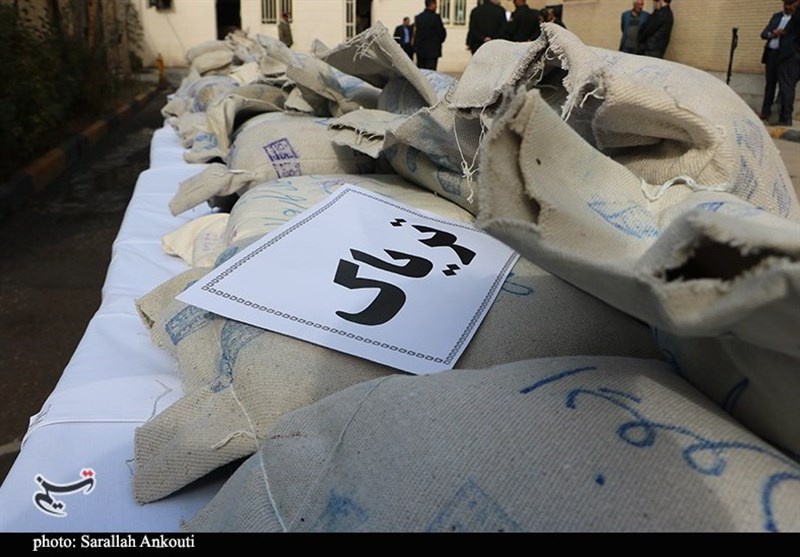 انهدام ۲ باند قاچاق مسلح مواد مخدر در بلوچستان/ یک تن تریاک کشف شد