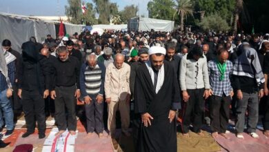 این طلبه بساط سفر اربعین فراهم میکند