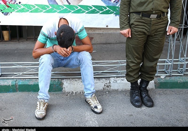 بازداشت زورگیر جاده خزرآباد ساری + فیلم