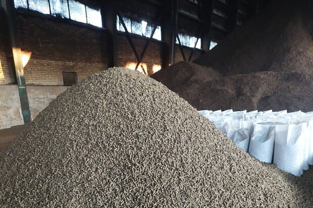 بهینهسازی مصرف نهادههای دام و طیور برنامهریزی میشود