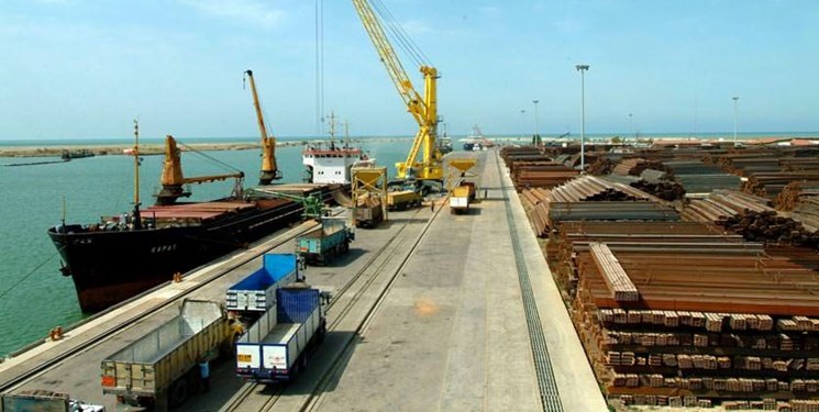 بیش از ۱۸ هزار تُن کود شیمیایی از انبارهای بندر امیرآباد ترخیص شد