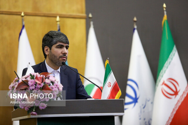 بیشتر استخدامهای دولت در آموزش و پرورش و بهداشت و درمان است