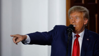 ترامپ: توافق تبادل زندانیان با ایران شرمآور بود