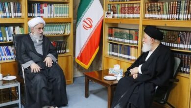 تلاش مافیای قدرت برای تغییر هویت مشهد مقدس به یک شهر توریستی 