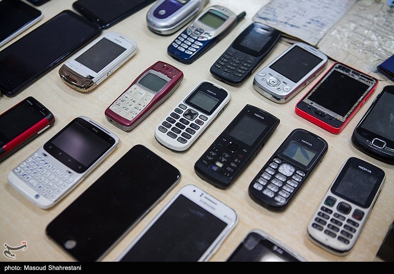 تهاتر مواد مخدر با گوشیهای سرقتی در مشهد