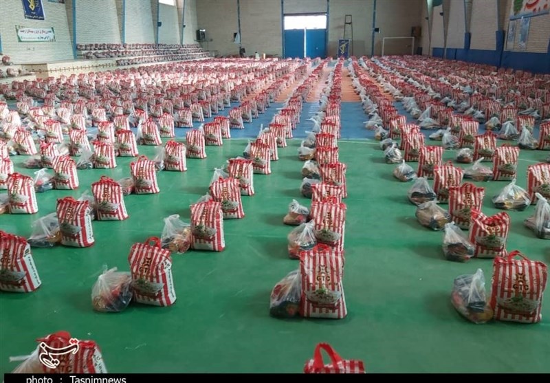 توزیع ۶ هزار بسته معیشتی بین نیازمندان لرستان