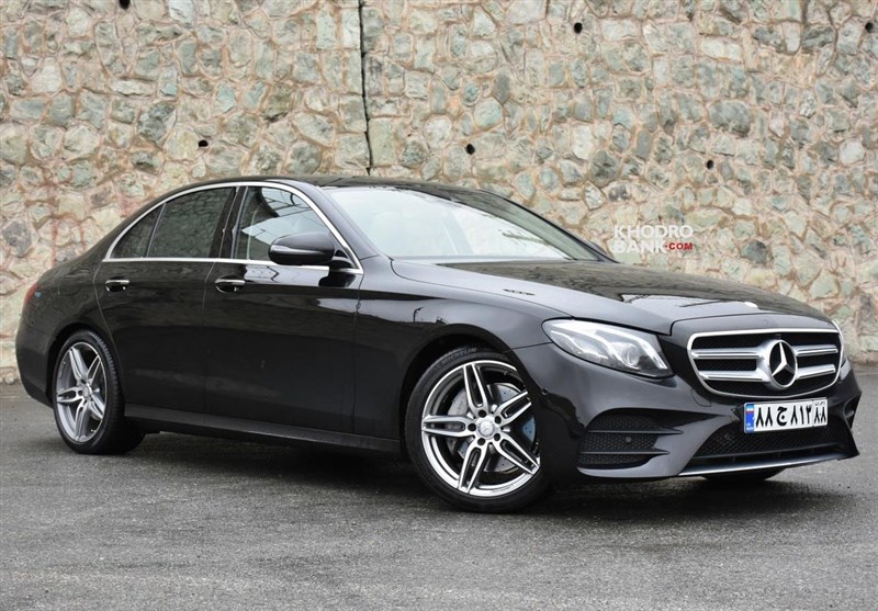 توقیف بنز قاچاق ۸۰ میلیاردی در سیستان و بلوچستان