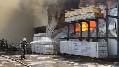 حریق گسترده در شرکت فومسازی شهرک صنعتی شیراز+فیلم