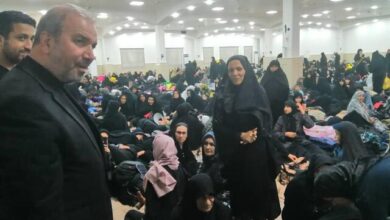 حضور آلصادق در یکی از موکبهای راهپیمایی اربعین