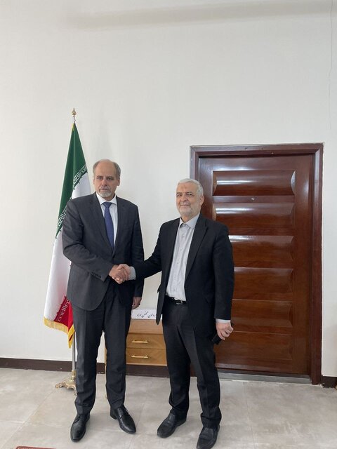 حمایتهای بینالمللی از پناهجویان افغان، محور دیدار کاظمیقمی با نماینده سازمان ملل