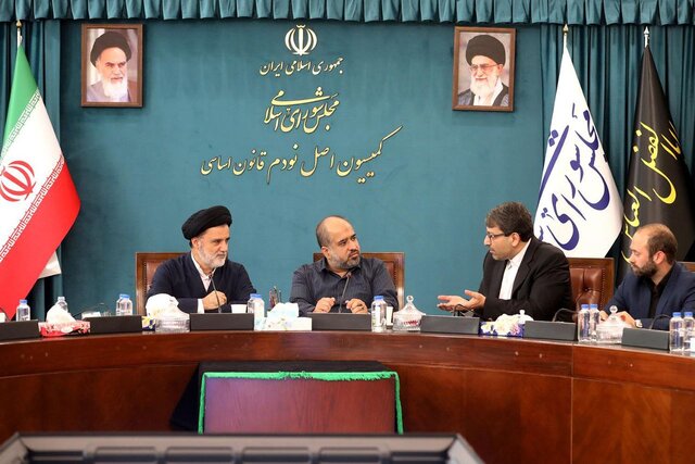 خضریان: ۸ دستگاه ایکسری چمدانی در مرزهای غربی نصب میشود