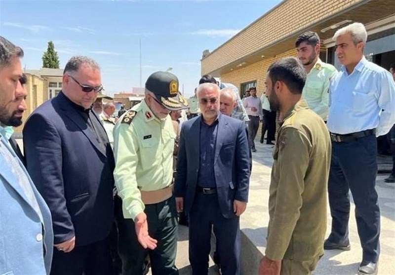 درگیری مسلحانه در کلانتری بیضا با قصور سرباز در نگهداری از اسلحه/ متهمان قصد فرار داشتند