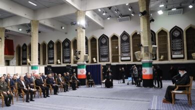 رهبر انقلاب خطاب به دولت: عمده تحریمها برای گروگانگرفتن معیشت مردم است؛ باید در کنار مذاکرات، تحریم را خنثی کرد