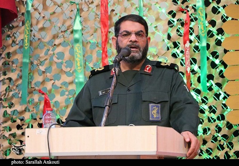 سردار معروفی: حاج قاسم سلیمانی با نگاه هنرمندی بر قلبها حاکم شد