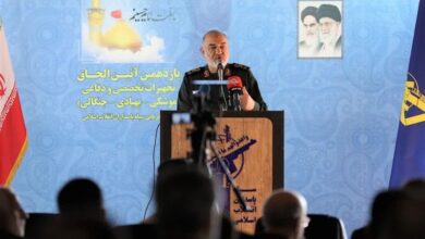 سرلشکر سلامی: شعاع تأثیر نیروی دریای سپاه و ارتش هر نقطه از اقیانوسها است