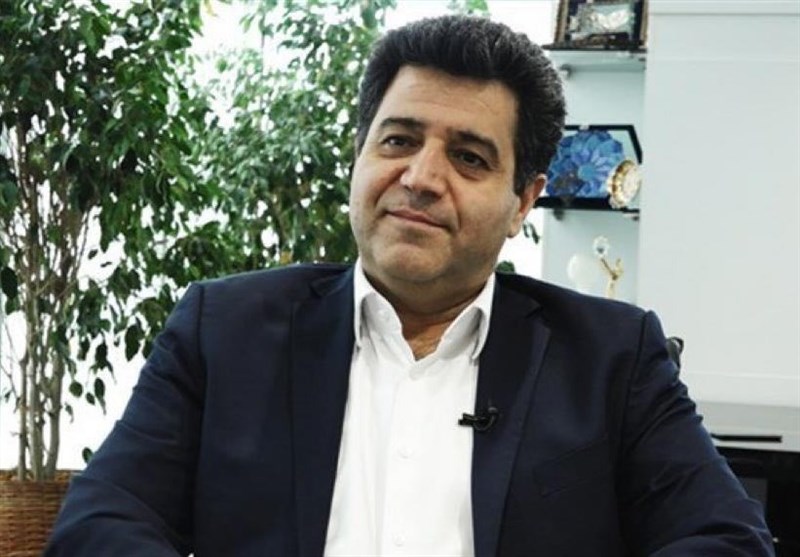 سلاحورزی باز هم دولت را تهدید کرد/ کنار نمیروم، اگر میتوانید برکنارم کنید