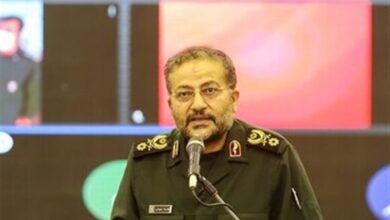 شخصیتهای شهدا باید با روشهای هنرمندانه و جذاب به نسل جوان معرفی شود