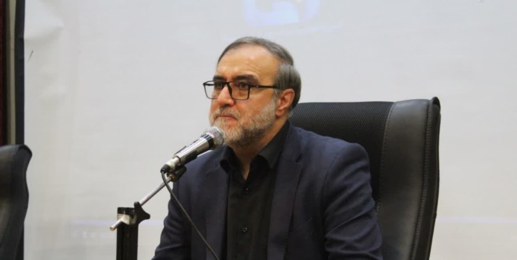 شناورهای خارجی برای عبور از تنگه هرمز به زبان فارسی صحبت میکنند