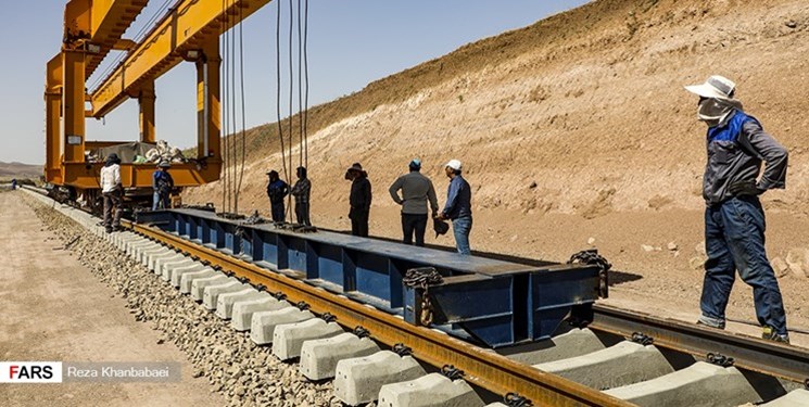 فارس من| درخواست مردم برای تکمیل راهآهن الیگودرز