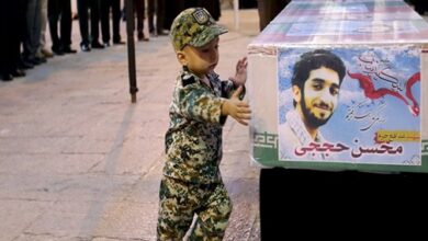 فرمانده سپاه یزد: شهدای مدافع حرم نماد بصیرت جوانان امروزند