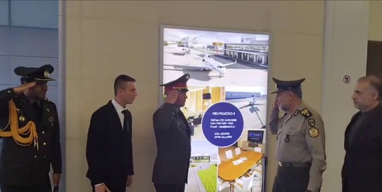 فرمانده نیروی زمینی ارتش به روسیه سفر کرد+فیلم