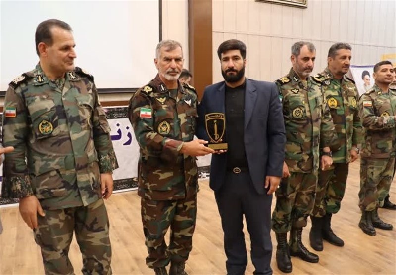 قهرمان مدافع حرم شاهچراغ (ع) تکاور افتخاری شد