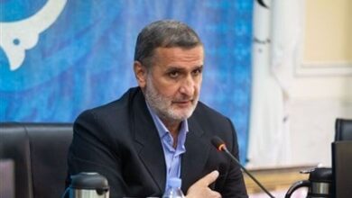 معاون استاندار اصفهان: مسئولان از قدرت نرمافزاری نظام غافل نشوند