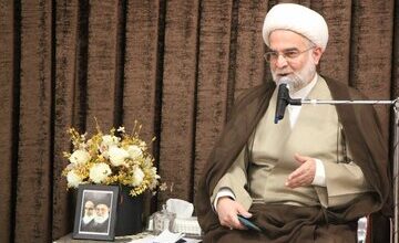 نماینده ولی فقیه: به عنوان کاندیدا در هیچ انتخاباتی در کردستان شرکت نمیکنم