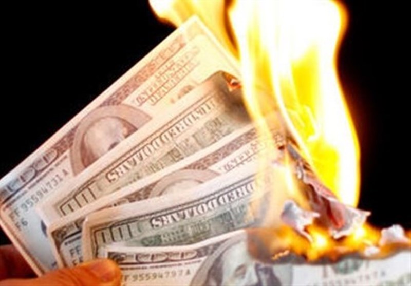 هند یک محموله نفتی امارات را با روپیه خرید