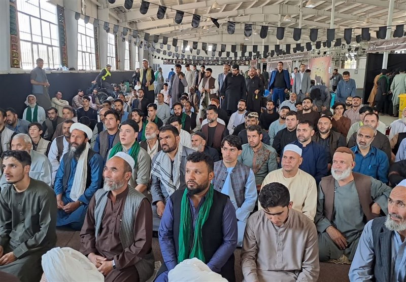 ورود زائران افغانستانی اربعین به مرز دوغارون/ قدردانی از مهمانوازی و پذیرایی ایرانیها + فیلم