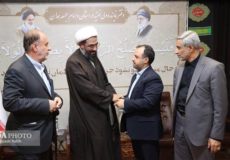 وزیر اقتصاد: وصول مالیات ۲۰۰۰ شرکت به استانها بازگشت