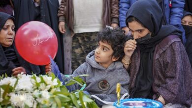 پای صحبتهای مادری که یک شبه داغدار سه عزیزش شد