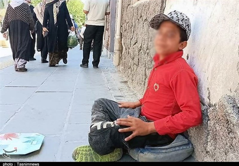 پیرهادی: ۷۰ درصد مردم از افزایش اعتیاد و کودکان کار ابراز نگرانی کردهاند