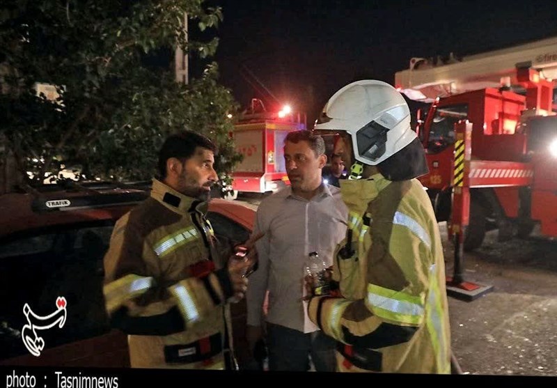 آتشسوزی در ۲ کانکس حاوی اقلام دارویی در ایلام