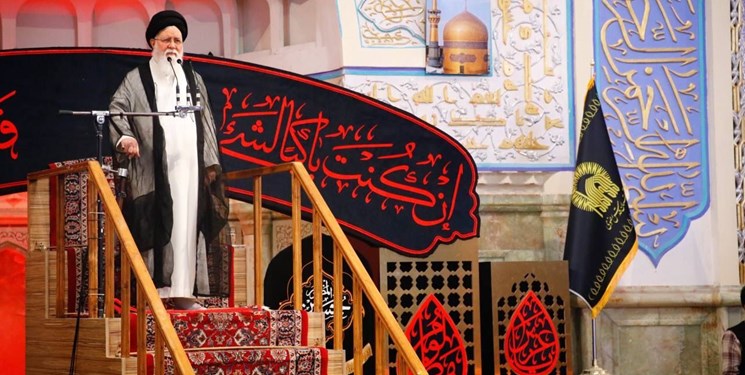 آِیتالله علمالهدی: دولتمردان، مسئله حل مشکلات معیشتی را کوچک نشمارند