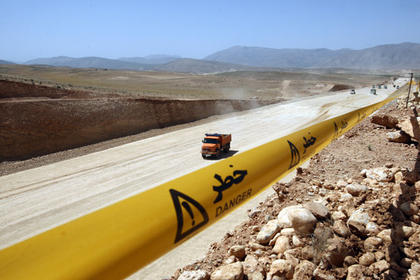 از وعده افتتاح آزادراه شیراز – اصفهان تا اختصاص راهآهن شلمچه – بصره به جابجایی مسافر