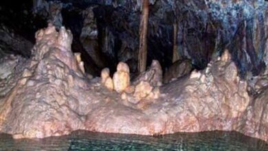 از یک غار شگفتانگیز در قله دماوند چه میدانید؟