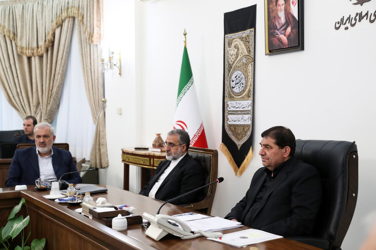 افزایش سقف تولید میدان نفتی مشترک یادآوران تا ۱۵۲ هزار بشکه در روز/ حمایت از تولید خودروهای دوگانه سوز افزایش می یابد