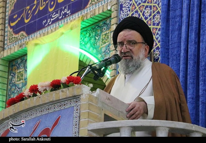 امام جمعه موقت تهران: بیگانه نباید سلطهای بر جامعه اسلامی داشته باشد