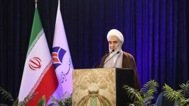 امامجمعه قزوین: آمریکاییها دست به کارهای احمقانه در همسایگی ایران نزنند