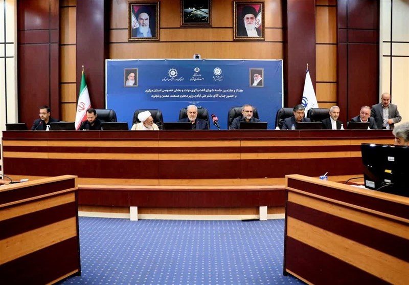 انتقاد رئیس فراکسیون صادرات مجلس از رشد ۱۰۰ درصدی قیمت در شهرکهای صنعتی استان مرکزی