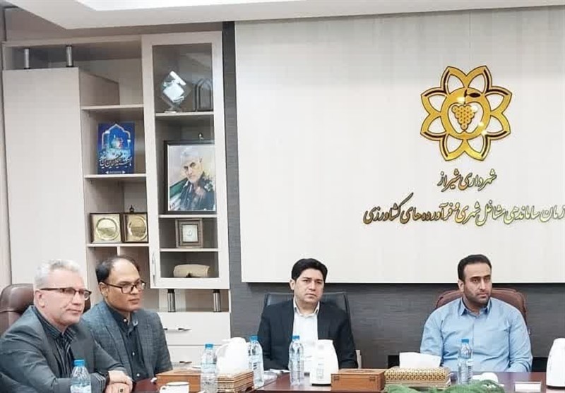 انتقال صنوف دروازه کازرون به بازار بزرگ پروتئین شیراز